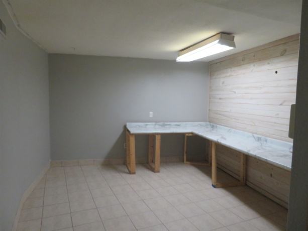 303 Van Buren, FREEPORT, Illinois 61032, ,Commercial,For Sale,Van Buren,202200084