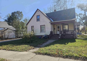 1401 5th Ave, ROCKFORD, Illinois 61104, 3 Bedrooms Bedrooms, ,1 BathroomBathrooms,House,For Sale,5th Ave,202306448