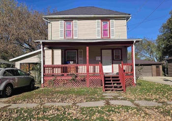 1214 11th Ave, ROCKFORD, Illinois 61104, 2 Bedrooms Bedrooms, ,1 BathroomBathrooms,House,For Sale,11th Ave,202306450