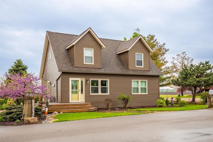 11385 US Route 20 East, STOCKTON, Illinois 61085, ,Commercial,For Sale,US Route 20 East,202403546