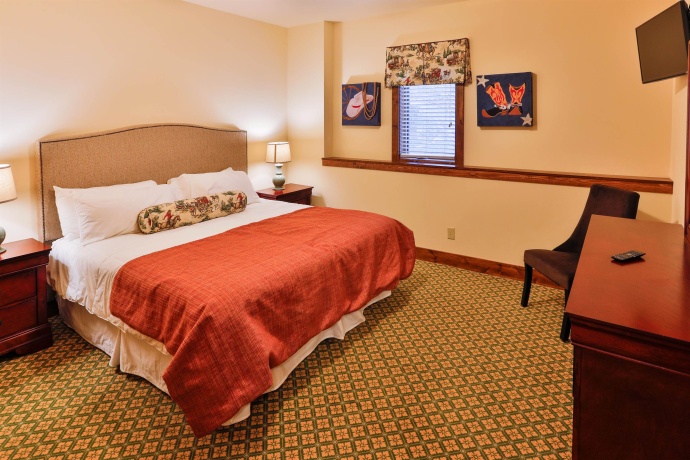 124 Blackhawk, GALENA, Illinois 61036, 6 Bedrooms Bedrooms, ,6 BathroomsBathrooms,House,For Sale,Blackhawk,202403602