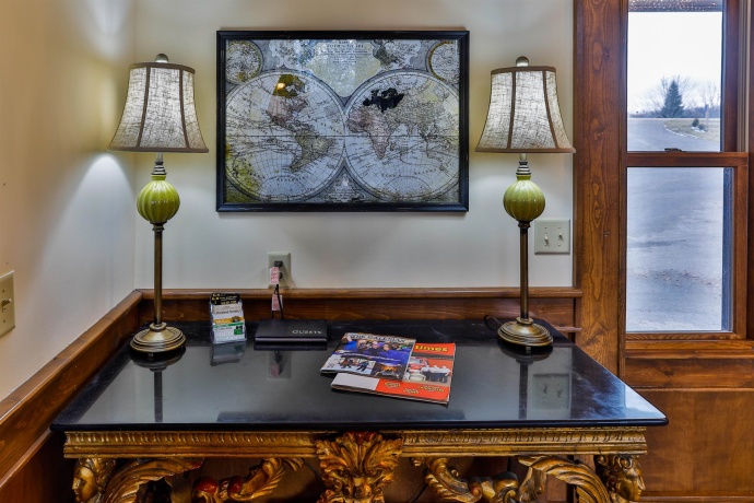 124 Blackhawk, GALENA, Illinois 61036, 6 Bedrooms Bedrooms, ,6 BathroomsBathrooms,House,For Sale,Blackhawk,202403602