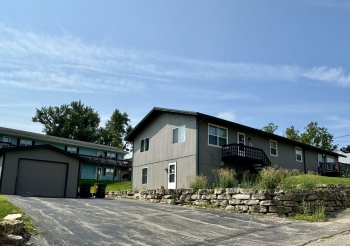 411 Sycamore, ELIZABETH, Illinois 61028, ,2 Units,For Sale,Sycamore,202403870