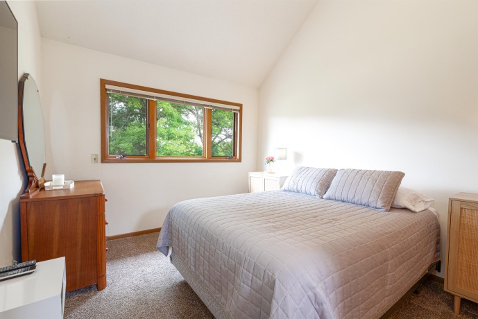 114 East Point, GALENA, Illinois 61036, 1 Bedroom Bedrooms, ,2 BathroomsBathrooms,Condominium,For Sale,East Point,202404054