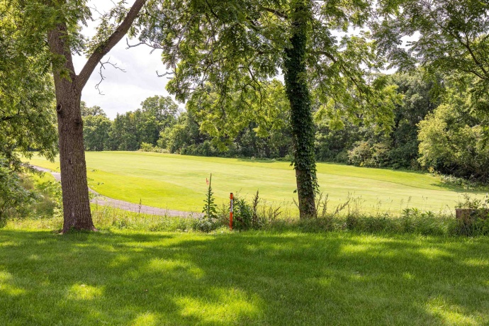 114 East Point, GALENA, Illinois 61036, 1 Bedroom Bedrooms, ,2 BathroomsBathrooms,Condominium,For Sale,East Point,202404054