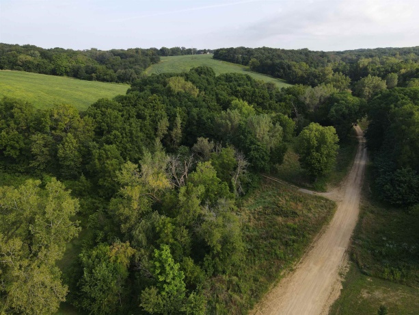 000 Old Dump Road, EAST DUBUQUE, Illinois 61025, ,Land,For Sale,Old Dump Road,202404710