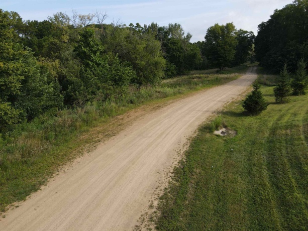 000 Old Dump Road, EAST DUBUQUE, Illinois 61025, ,Land,For Sale,Old Dump Road,202404710