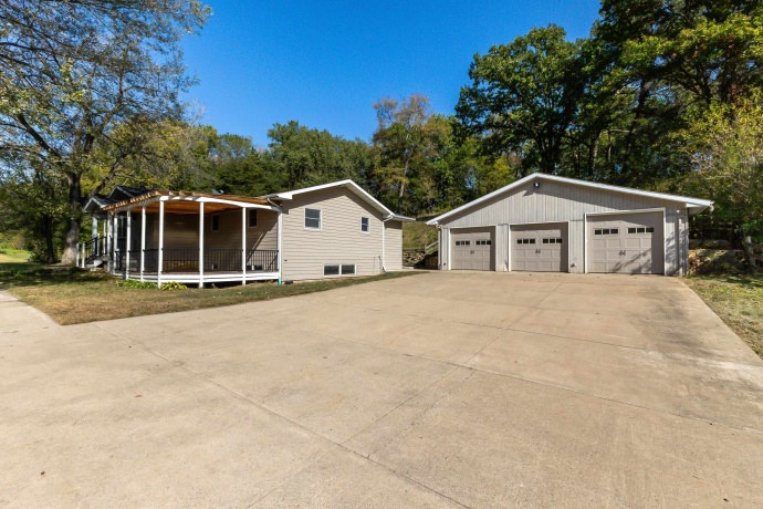 151 Blackjack, GALENA, Illinois 61036, 3 Bedrooms Bedrooms, ,2 BathroomsBathrooms,House,For Sale,Blackjack,202405759