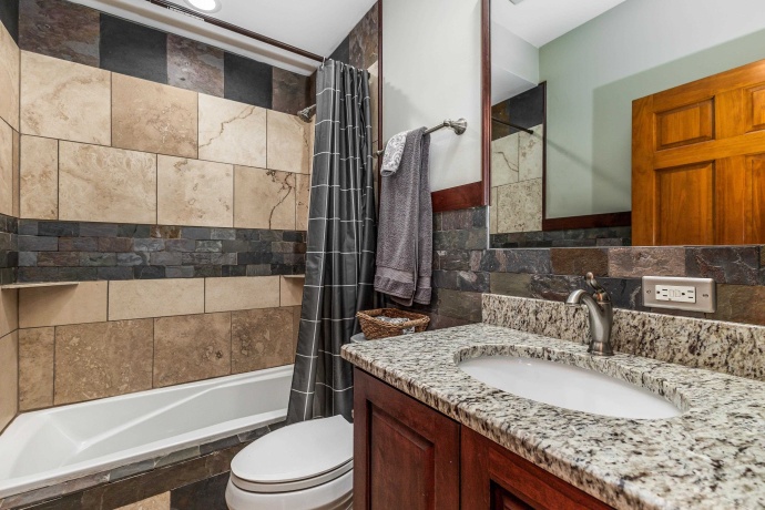 5A142 Fair Oaks, APPLE RIVER, Illinois 61001, 5 Bedrooms Bedrooms, ,6 BathroomsBathrooms,House,For Sale,Fair Oaks,202405774