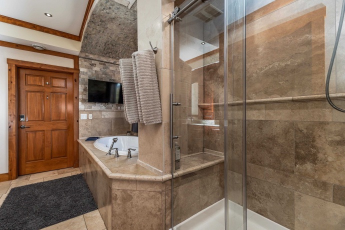5A142 Fair Oaks, APPLE RIVER, Illinois 61001, 5 Bedrooms Bedrooms, ,6 BathroomsBathrooms,House,For Sale,Fair Oaks,202405774