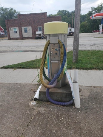 204 Carver, WINSLOW, Illinois 61089, ,Business W/ Real Estate,For Sale,Carver,202406066