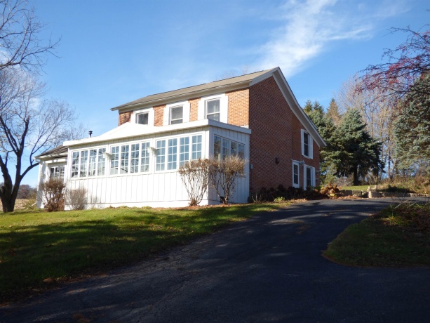 6036 Stagecoach Trail, GALENA, Illinois 61036, 3 Bedrooms Bedrooms, ,2 BathroomsBathrooms,House,For Sale,Stagecoach Trail,202406469