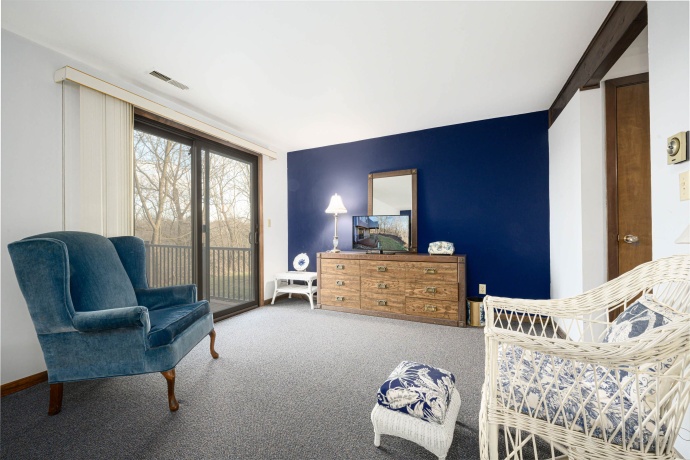 19 Cedar Bluff, GALENA, Illinois 61036, 3 Bedrooms Bedrooms, ,2 BathroomsBathrooms,Condominium,For Sale,Cedar Bluff,202406788