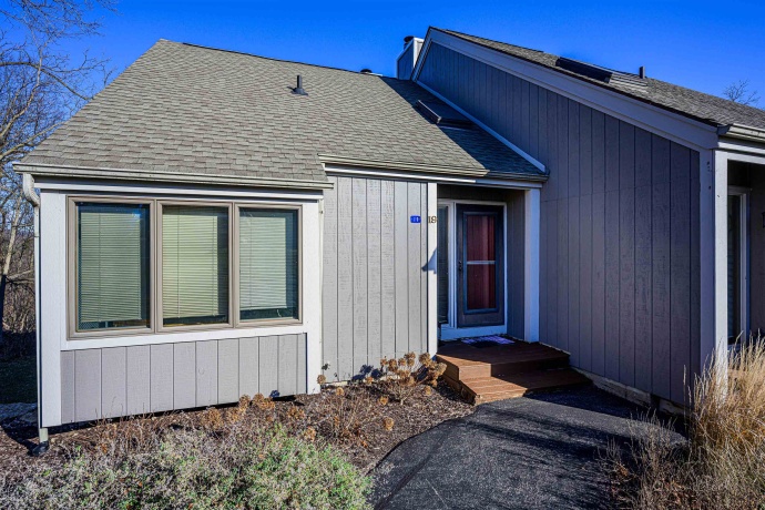 19 Cedar Bluff, GALENA, Illinois 61036, 3 Bedrooms Bedrooms, ,2 BathroomsBathrooms,Condominium,For Sale,Cedar Bluff,202406788