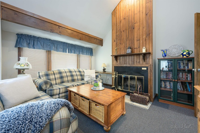 19 Cedar Bluff, GALENA, Illinois 61036, 3 Bedrooms Bedrooms, ,2 BathroomsBathrooms,Condominium,For Sale,Cedar Bluff,202406788