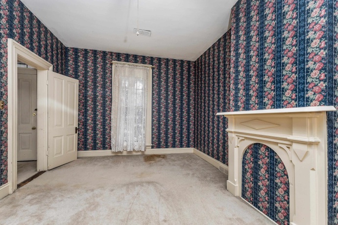 209 Park, GALENA, Illinois 61036, 3 Bedrooms Bedrooms, ,1 BathroomBathrooms,House,For Sale,Park,202406883