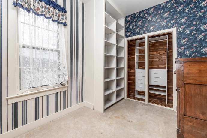 209 Park, GALENA, Illinois 61036, 3 Bedrooms Bedrooms, ,1 BathroomBathrooms,House,For Sale,Park,202406883