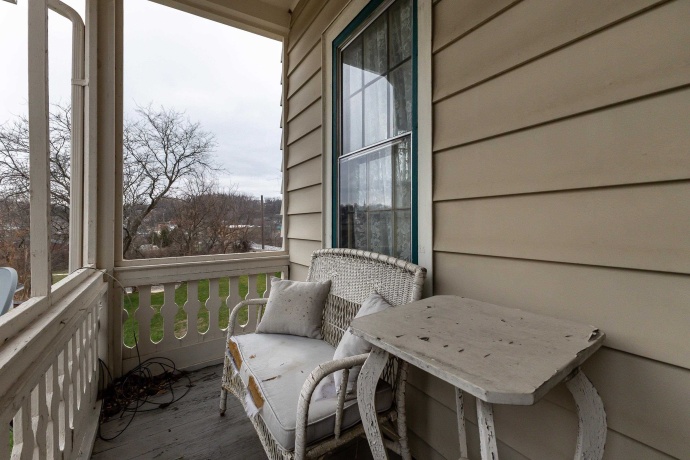 209 Park, GALENA, Illinois 61036, 3 Bedrooms Bedrooms, ,1 BathroomBathrooms,House,For Sale,Park,202406883