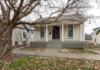 209 Park, GALENA, Illinois 61036, 3 Bedrooms Bedrooms, ,1 BathroomBathrooms,House,For Sale,Park,202406883