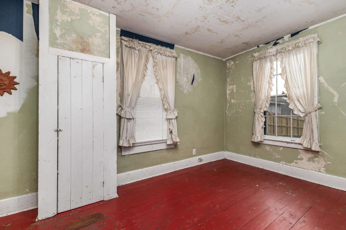 209 Park, GALENA, Illinois 61036, 3 Bedrooms Bedrooms, ,1 BathroomBathrooms,House,For Sale,Park,202406883