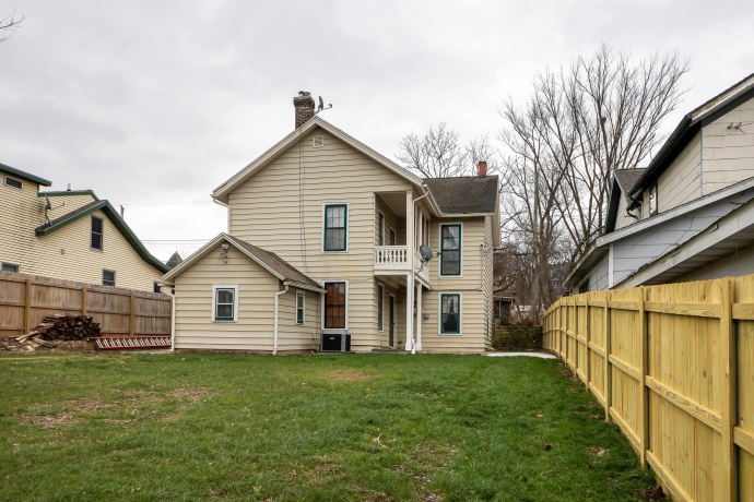 209 Park, GALENA, Illinois 61036, 3 Bedrooms Bedrooms, ,1 BathroomBathrooms,House,For Sale,Park,202406883