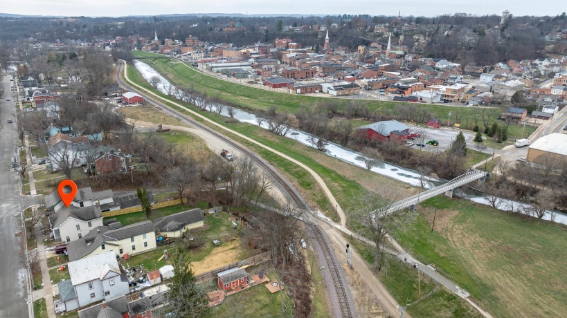 209 Park, GALENA, Illinois 61036, 3 Bedrooms Bedrooms, ,1 BathroomBathrooms,House,For Sale,Park,202406883