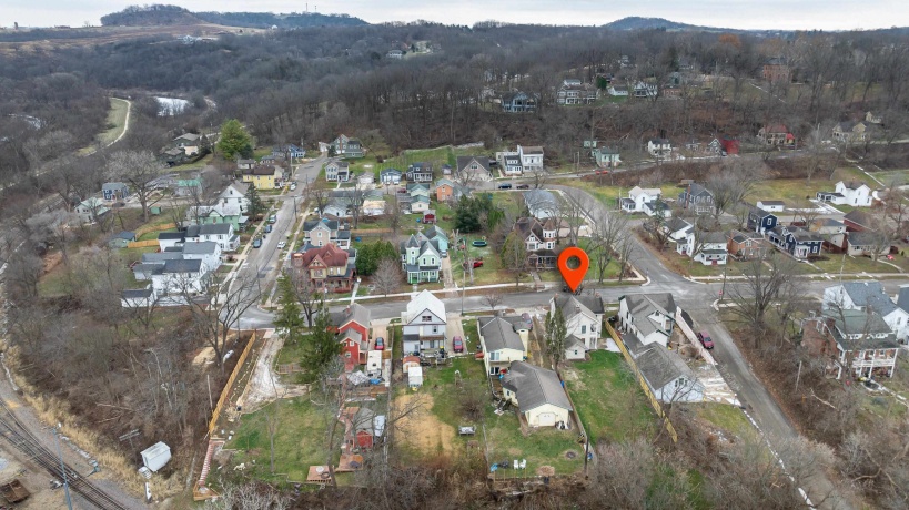 209 Park, GALENA, Illinois 61036, 3 Bedrooms Bedrooms, ,1 BathroomBathrooms,House,For Sale,Park,202406883