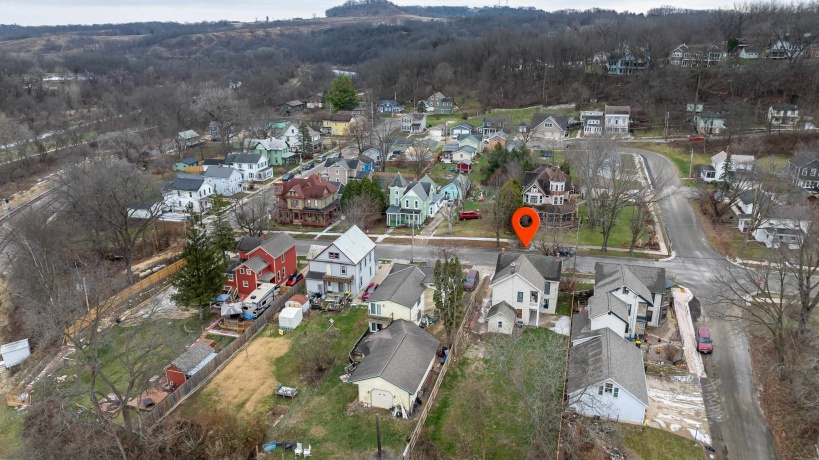 209 Park, GALENA, Illinois 61036, 3 Bedrooms Bedrooms, ,1 BathroomBathrooms,House,For Sale,Park,202406883