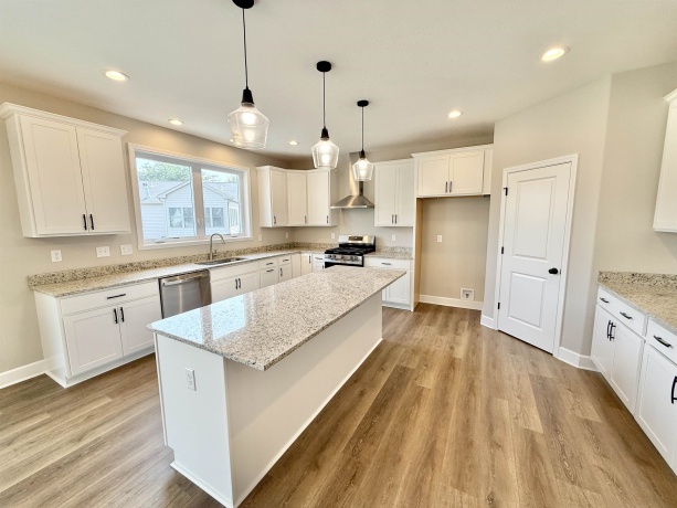 12227 Joncey, ROSCOE, Illinois 61073, 5 Bedrooms Bedrooms, ,3 BathroomsBathrooms,House,For Sale,Joncey,202407042