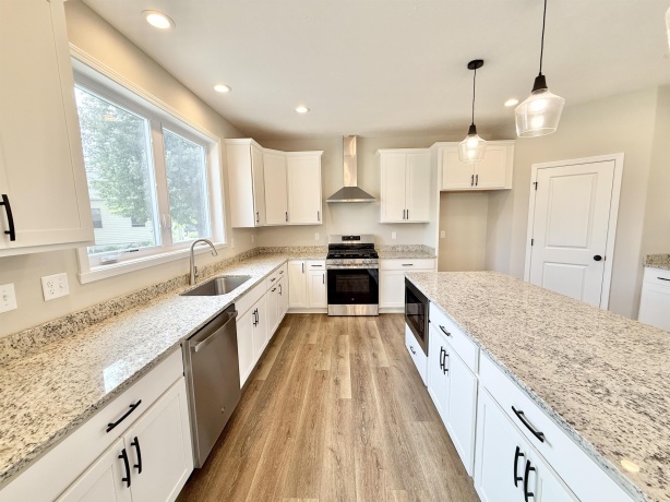 12227 Joncey, ROSCOE, Illinois 61073, 5 Bedrooms Bedrooms, ,3 BathroomsBathrooms,House,For Sale,Joncey,202407042