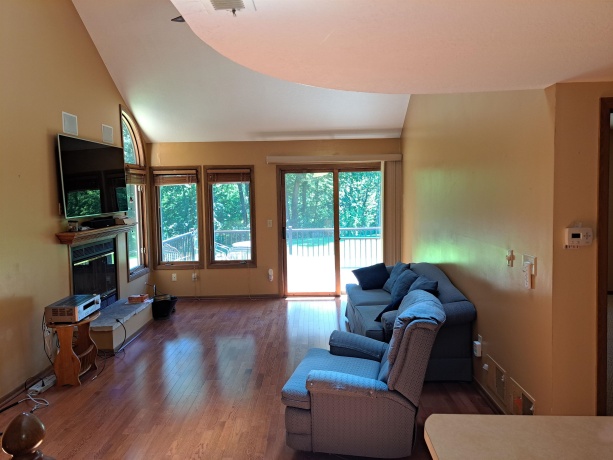 27 Oak Glen, GALENA, Illinois 61036, 2 Bedrooms Bedrooms, ,2 BathroomsBathrooms,Condominium,For Sale,Oak Glen,202403282