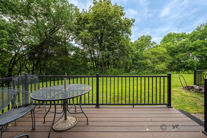 27 Oak Glen, GALENA, Illinois 61036, 2 Bedrooms Bedrooms, ,2 BathroomsBathrooms,Condominium,For Sale,Oak Glen,202403282