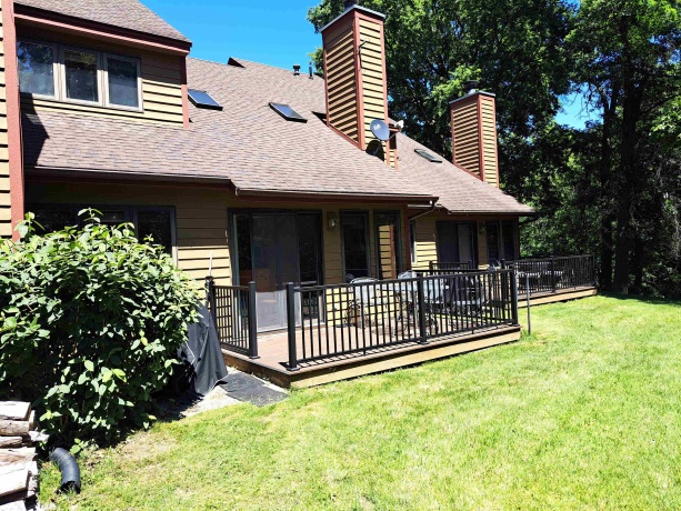 27 Oak Glen, GALENA, Illinois 61036, 2 Bedrooms Bedrooms, ,2 BathroomsBathrooms,Condominium,For Sale,Oak Glen,202403282