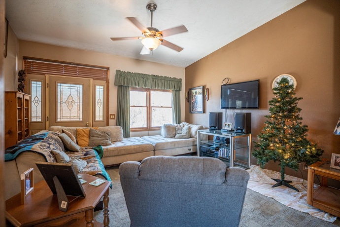 9304 Ellis, FENTON, Illinois 61251, 2 Bedrooms Bedrooms, ,1 BathroomBathrooms,House,For Sale,Ellis,202500170