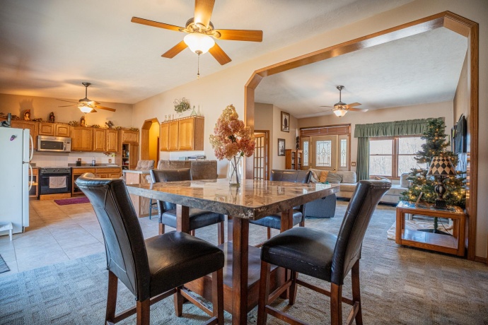 9304 Ellis, FENTON, Illinois 61251, 2 Bedrooms Bedrooms, ,1 BathroomBathrooms,House,For Sale,Ellis,202500170