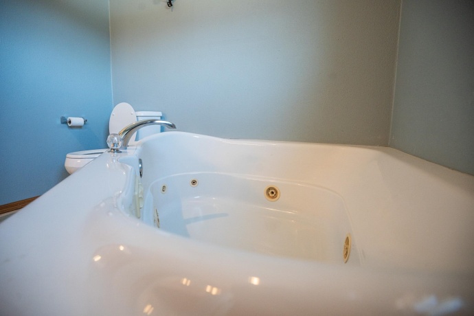 9304 Ellis, FENTON, Illinois 61251, 2 Bedrooms Bedrooms, ,1 BathroomBathrooms,House,For Sale,Ellis,202500170