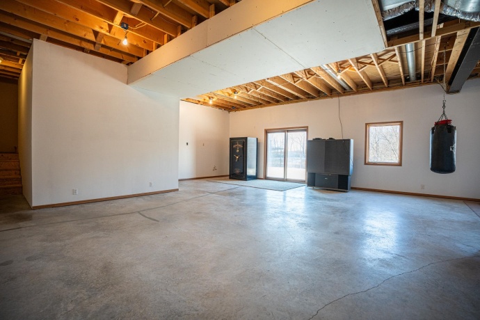 9304 Ellis, FENTON, Illinois 61251, 2 Bedrooms Bedrooms, ,1 BathroomBathrooms,House,For Sale,Ellis,202500170