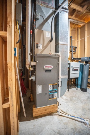 9304 Ellis, FENTON, Illinois 61251, 2 Bedrooms Bedrooms, ,1 BathroomBathrooms,House,For Sale,Ellis,202500170