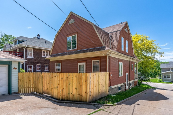 434 CHICAGO, SAVANNA, Illinois 61074, 3 Bedrooms Bedrooms, ,2 BathroomsBathrooms,House,For Sale,CHICAGO,202500578