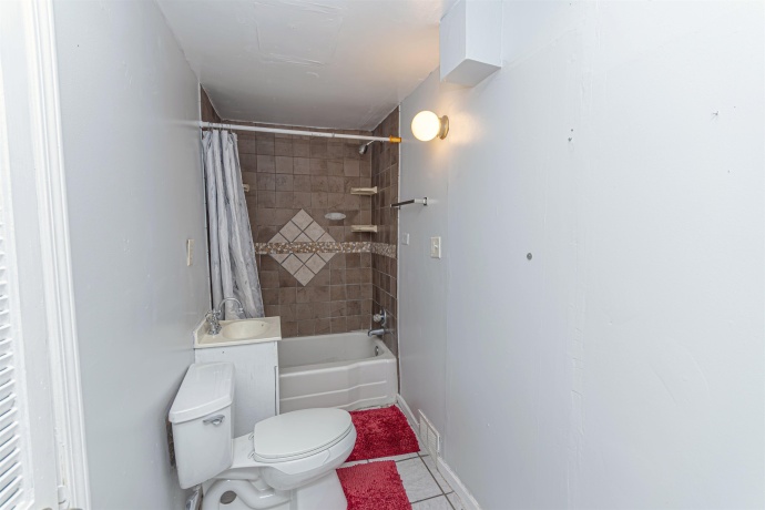 336 MENOMONIE, BELVIDERE, Illinois 61008, 3 Bedrooms Bedrooms, ,2 BathroomsBathrooms,House,For Sale,MENOMONIE,202500681