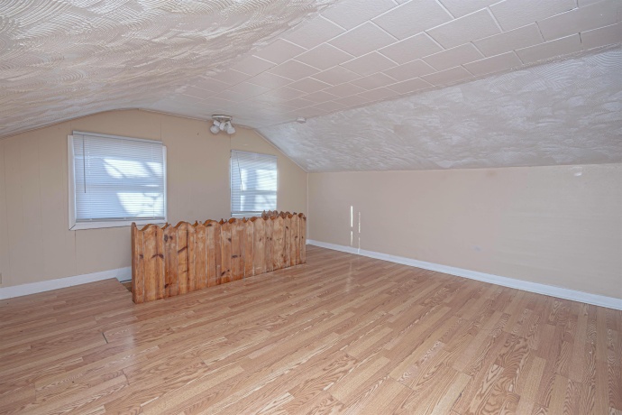 336 MENOMONIE, BELVIDERE, Illinois 61008, 3 Bedrooms Bedrooms, ,2 BathroomsBathrooms,House,For Sale,MENOMONIE,202500681