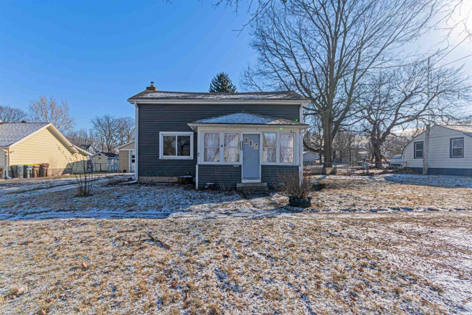 336 MENOMONIE, BELVIDERE, Illinois 61008, 3 Bedrooms Bedrooms, ,2 BathroomsBathrooms,House,For Sale,MENOMONIE,202500681