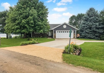 25-50 Cottage Hill, LAKE CARROLL, Illinois 61046, 4 Bedrooms Bedrooms, ,3 BathroomsBathrooms,House,For Sale,Cottage Hill,202500789