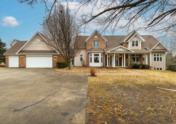 11325 Golf View, GALENA, Illinois 61036, 5 Bedrooms Bedrooms, ,4 BathroomsBathrooms,House,For Sale,Golf View,202500615
