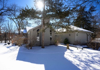 18 Colony, GALENA, Illinois 61036, 4 Bedrooms Bedrooms, ,3 BathroomsBathrooms,House,For Sale,Colony,202500871