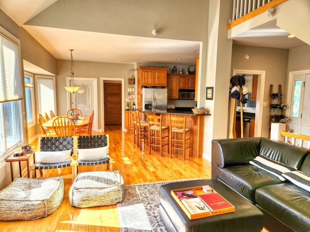 28-29 Southview, LAKE CARROLL, Illinois 61046, 5 Bedrooms Bedrooms, ,3 BathroomsBathrooms,House,For Sale,Southview,202500893