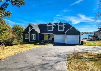28-29 Southview, LAKE CARROLL, Illinois 61046, 5 Bedrooms Bedrooms, ,3 BathroomsBathrooms,House,For Sale,Southview,202500893