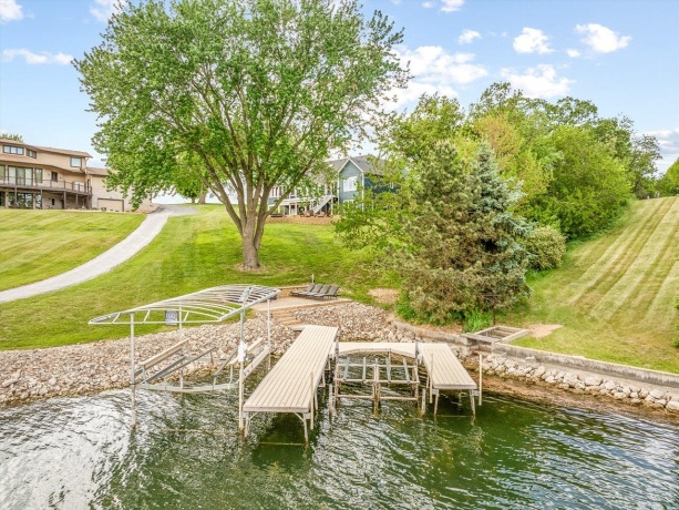 28-29 Southview, LAKE CARROLL, Illinois 61046, 5 Bedrooms Bedrooms, ,3 BathroomsBathrooms,House,For Sale,Southview,202500893