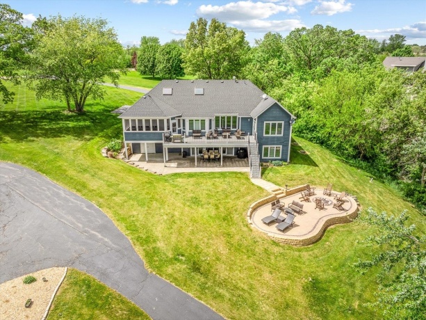 28-29 Southview, LAKE CARROLL, Illinois 61046, 5 Bedrooms Bedrooms, ,3 BathroomsBathrooms,House,For Sale,Southview,202500893