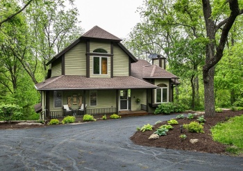 6 Bittersweet, GALENA, Illinois 61036, 4 Bedrooms Bedrooms, ,4 BathroomsBathrooms,House,For Sale,Bittersweet,202500961